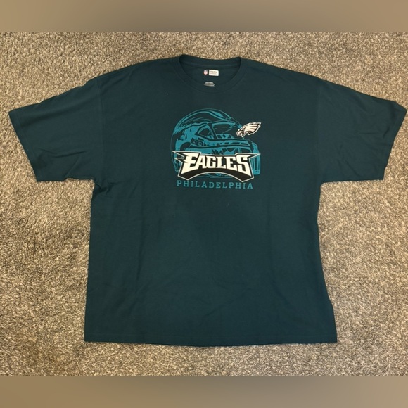 Philadelphia Eagles Green T-Shirt Eagle Stitched - Picture 1 of 1